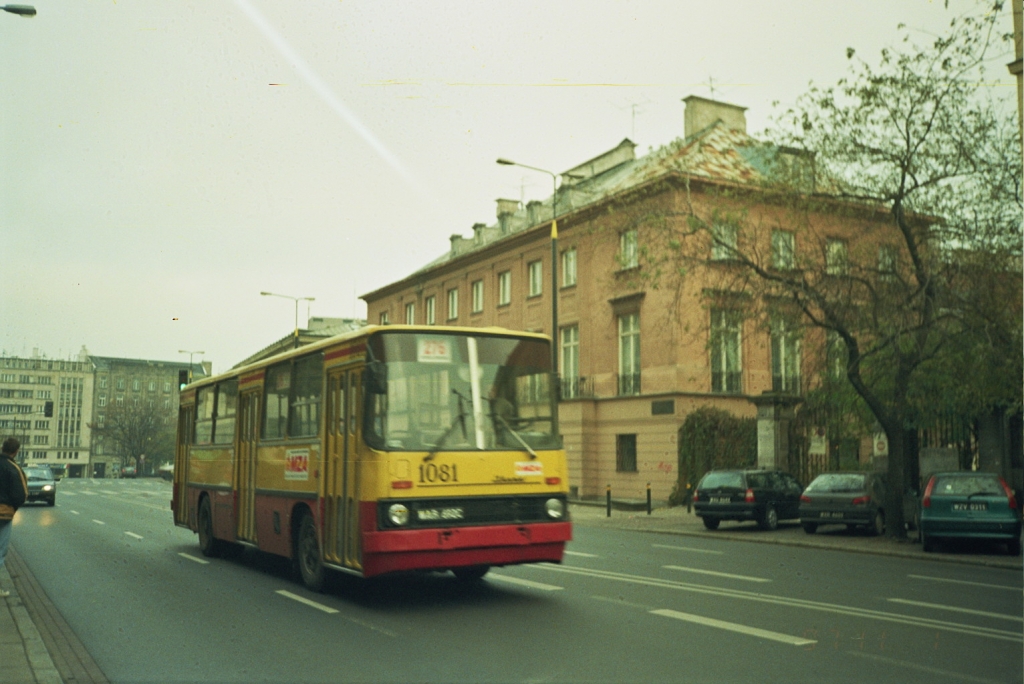 1081
IK260.04 rok prod. 1985, NG'91, ODB'96, kasacja 2003
Tego roku cmentarne na Bródno kursowały Mostem Syreny

Słowa kluczowe: 1081 276 1997