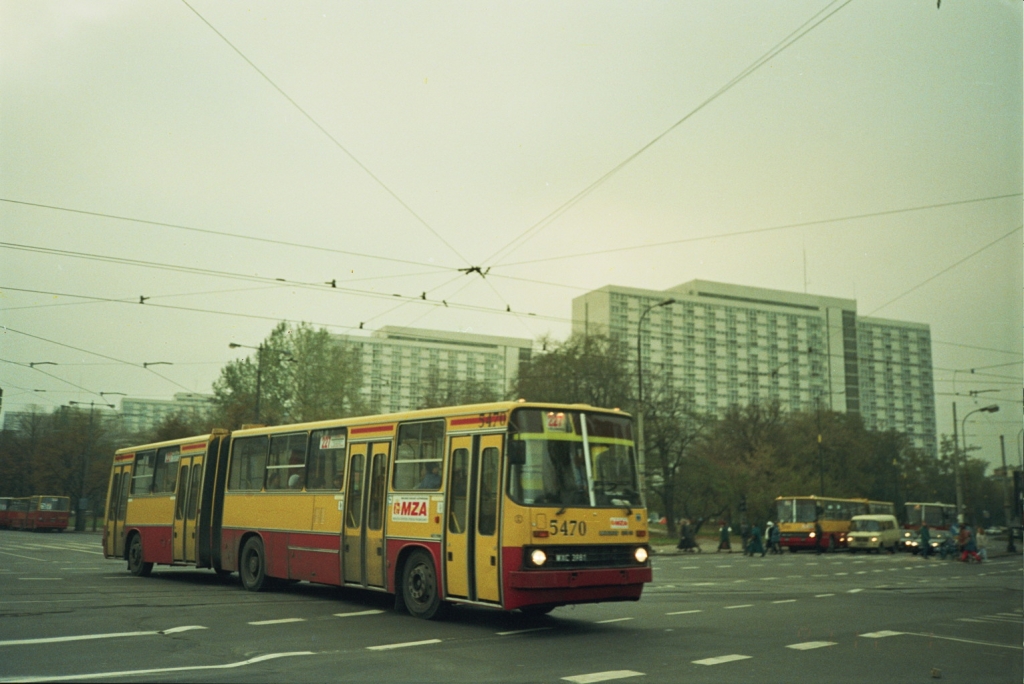 5470
IK280.37D, rok prod 1994, 2005>R13>5437, NG'06, kasacja 2013
Słowa kluczowe: 5470 227 1997