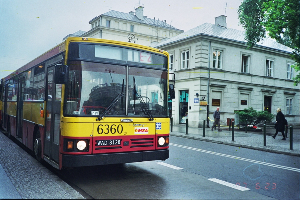 6360
Ekspresowy wynalazek
Słowa kluczowe: DennisLance 6360 E2 NowyŚwiat 1997