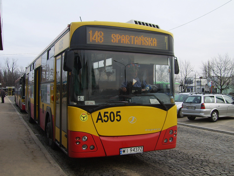 A505
Ostatni dzień linii 148 w starym wydaniu, a na niej jeden z klimatycznych grodziowych jelczy z 2004. Pocieszne to były wozy.
Słowa kluczowe: A505 148 CmPółnocny 2005