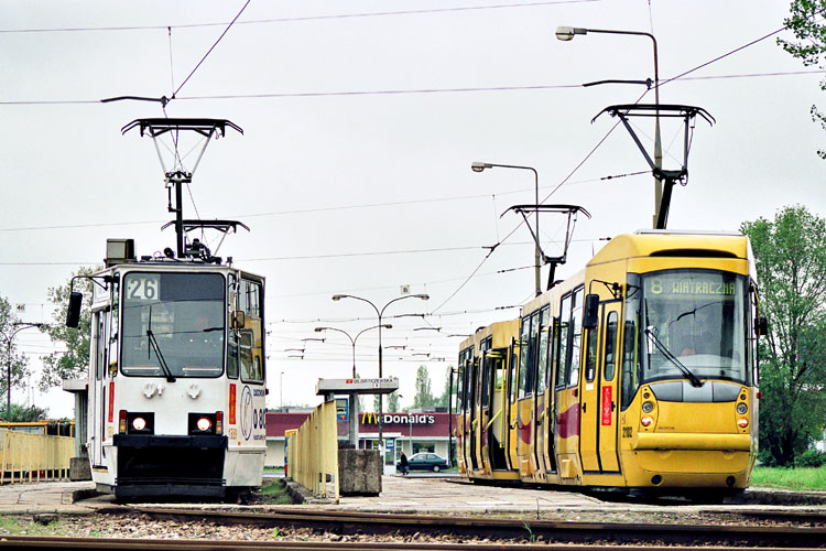 2102
Tramwaje na Górczewskiej, w czasach gdy nie ruszyła jeszcze nawet budowa pierwszego odcinka II linii metra. 
Słowa kluczowe: 105N2k 2102 8 Górczewska