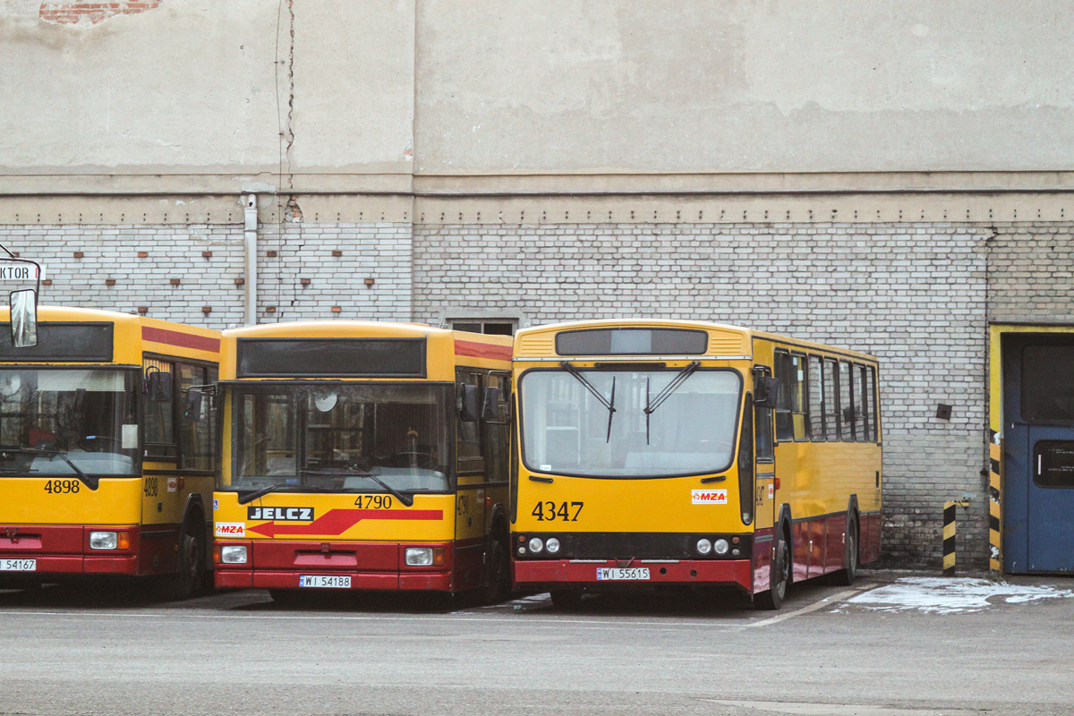 4347
Ostatnia seria z przodem Berlieta w MZA. Konstrukcyjna hybryda lat 90. - nadwozie i most tylny jeszcze rodem z PRL, ale silnik i skrzynia biegów już zachodnie.
Słowa kluczowe: 120MM 4347 Redutowa