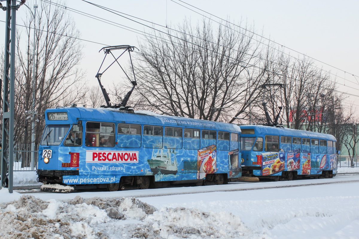 781
13N w niebieskiej reklamie. Fajne były te tramwaje.
Słowa kluczowe: 13N 781 26 Połczyńska