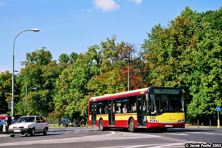 A007
Autobus jeździ obecnie w firmie V-Bus z Żor.
Słowa kluczowe: SU15 A007 180 alUjazdowskie 2005