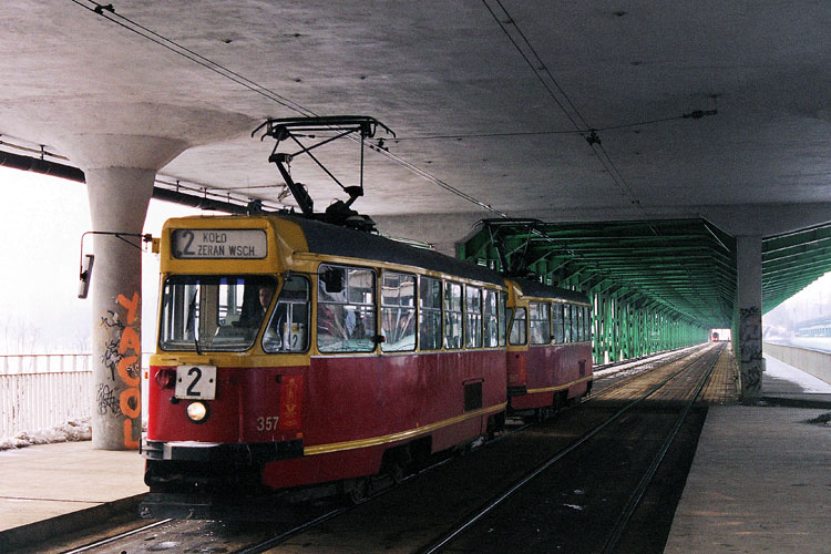 357
Cóż to było za wycie i huk. Dawna linia 2 Koło - Żerań Wschodni.
Słowa kluczowe: 13N 357 2 MostGdański