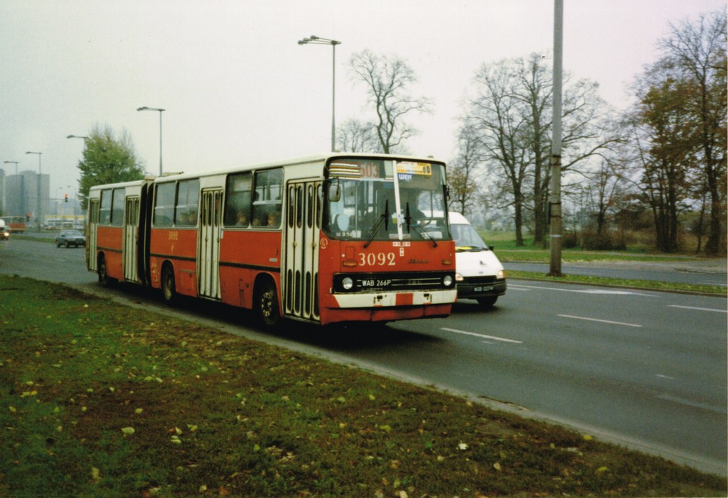 3092
Piękny biały numer boczny, które pierwotnie miała cała seria '88: 3086-3093.
Słowa kluczowe: Ikarus280 3092 503