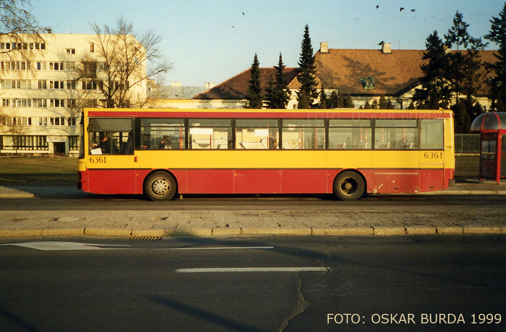 6361
Słowa kluczowe: DennisLance 6361 106 PlacPilsudskiego