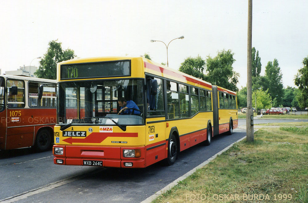 7851
Słowa kluczowe: M181M 7851 170 Chomiczówka