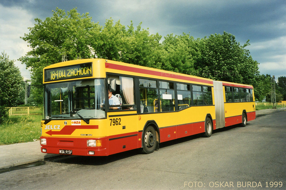 7962
Słowa kluczowe: M181M 7962 184 Huta