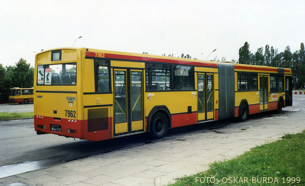 7962
Słowa kluczowe: M181M 7962 184 Huta