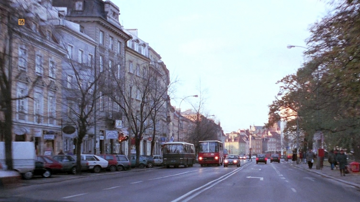 1041
Ikarus 260.04 / prod. 1984 / 09.1990 ex 1606 / kasacja 1999-06

Słowa kluczowe: 1041