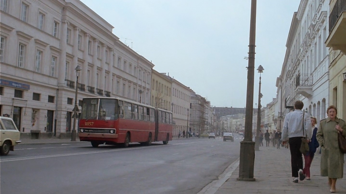 2157
Mały prezencik ode mnie w ramach rekonstrukcji cyfrowej z Dekalogu 10. Stary przegub z Woronicza z 1979 roku.

Ikarus 280.11 / R-7 Woronicza / prod. 1979 / kasacja 1989-04
		
Słowa kluczowe: 2157