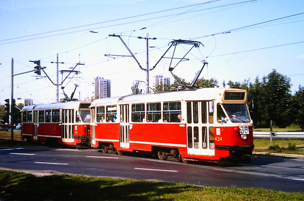 434+311
Skład 434+311. fot Steve Guess
Słowa kluczowe: 434 311 36