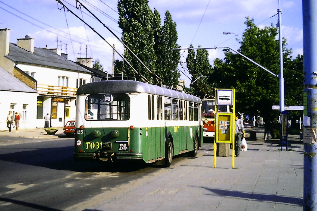 T031
fot. Steve Guess

Saurer ST4TIILM / 1957 / 1992 / 2000 ->  Harpia Sp. z o.o
Słowa kluczowe: T031 51