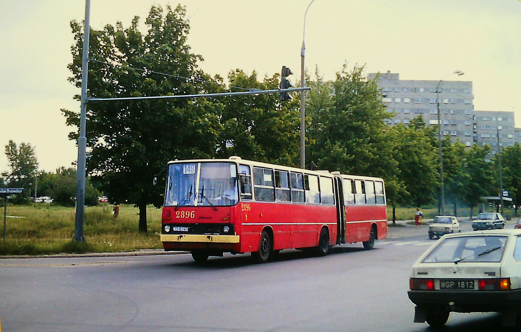 2896
Fot. Steve Guess

2896 / Ikarus 280.26 / 1986 / R-5 Inflancka / 1997-08
Słowa kluczowe: 2896 148