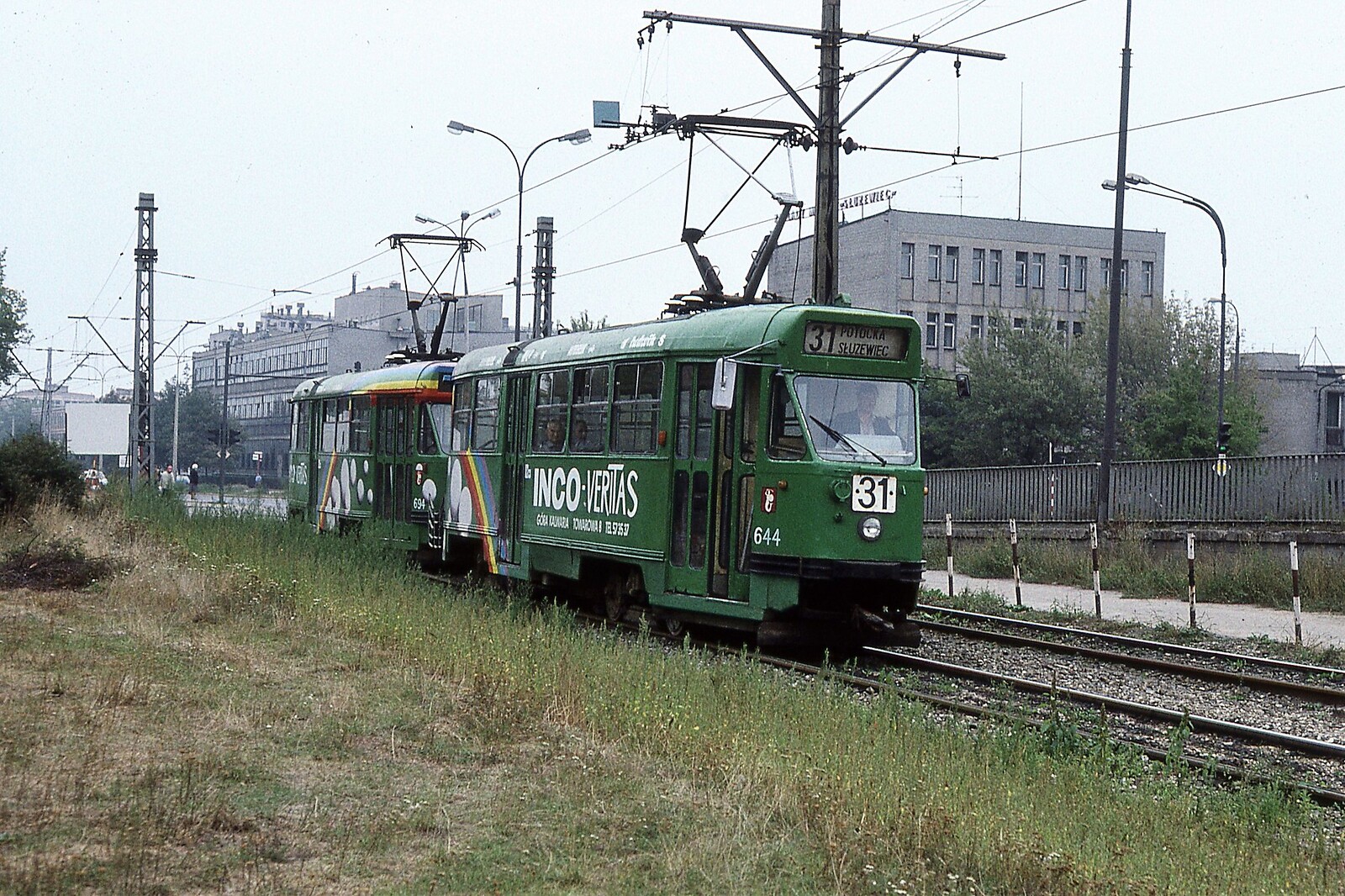 644
Skład 644+694. Z zajezdnią to strzelam. fot. Geoff Stainthorpe
Słowa kluczowe: 644 694 31