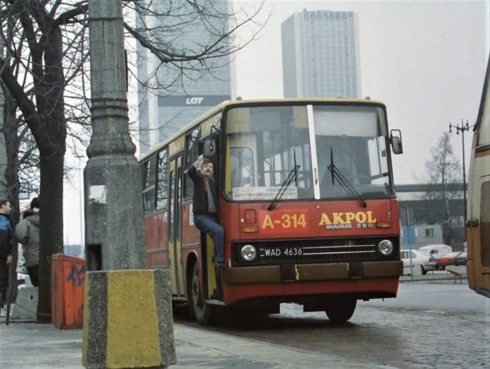 A314
A314 / Ikarus 280.37 / 1992 / Akpol / ex 02.1994 R-13 5230 / 08.1995 -> R-13 -> 5230 / 03.2012
Słowa kluczowe: A314