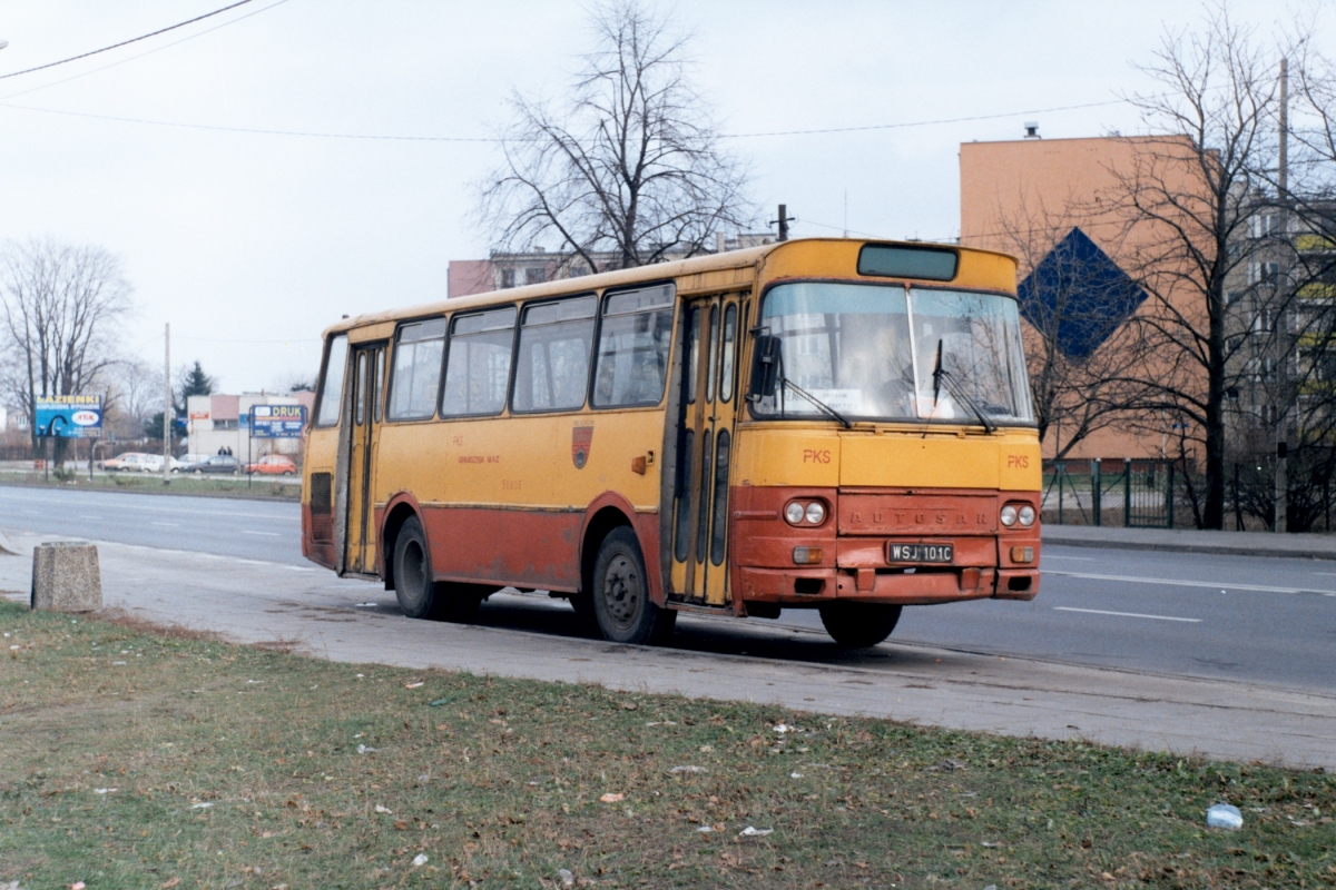 PKS
Autosan H9-35 / 50806 / PKS Grodzisk Maz / Wyprodukowany 1985 / Zezłomowany 2005 /  fot. Miłosz Zaborski, 
 trasa Ożarów Pruszków
Słowa kluczowe: PKS Grodzisk archMZaborski