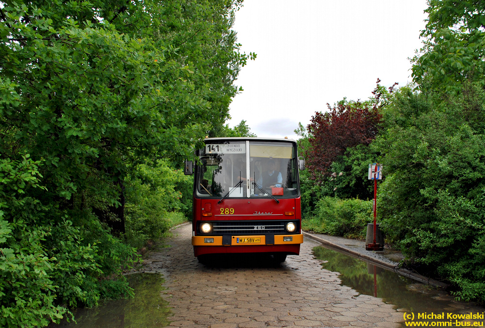 289
Ikarus 260.04 prod. 1982.
Słowa kluczowe: IK260 289 141 Potrzebna