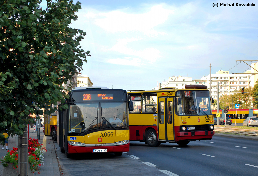 5769
Ikarus 280.70E prod. 1997. 
Dzida!
Słowa kluczowe: IK280 5769 414 Grójecka