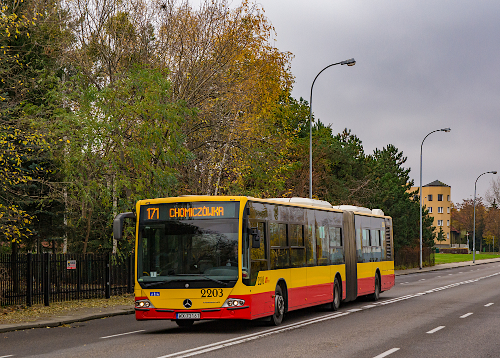 2203
Mercedes-Benz O628 Conecto G prod. 2012.

Najstarsza seria pojazdów z Kleszczowej, oprócz jeszcze SU10 z tego samego roku, również z jesieni.
Słowa kluczowe: ConectoG 2203 171 PiastówŚląskich