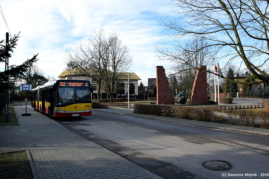 8567
Linia zastępcza ZS2 uruchomiona z powodu skrócenia linii S2 do stacji Warszawa Remertów. Autobus kursował na trasie DW. WSCHODNI LUBELSKA - SULEJÓWEK MIŁOSNA-POMNIK
Słowa kluczowe: SU18 8567 ZS2 Sulejówek Narutowicza SulejówekMiłosnaPomnik