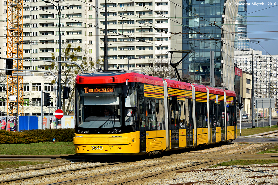 3649
A taki wielkanocny portret Jazza Duo. W tym roku śniegu nie ma, za to piękne słońce.
Z dedykacją dla redakcji Trasbus.
Słowa kluczowe: 128N 3649 10 Prosta