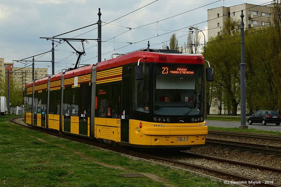 3637
"23" na Piaskach z powodu remontu generalnego pętli Nowe Bemowo.
Słowa kluczowe: 128N 3637 23 Broniewskiego