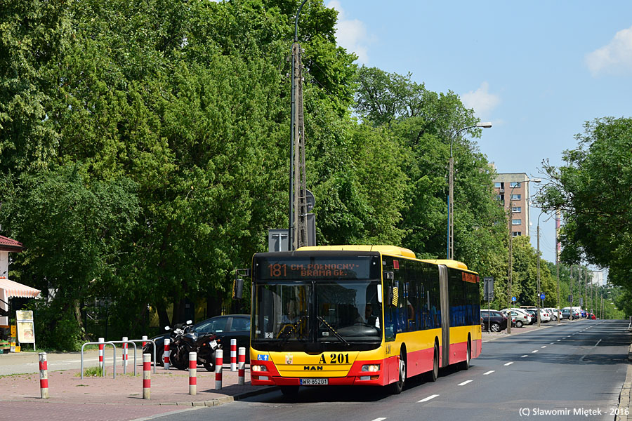 A201
Słowa kluczowe: Lion&#039;sCityG A201 181 Podleśna