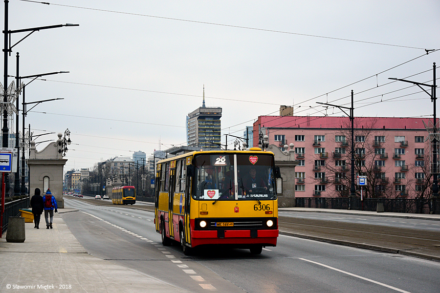 6306
Słowa kluczowe: IK260 6306 26F WOŚP2018 wiaduktmostuPoniatowskiego