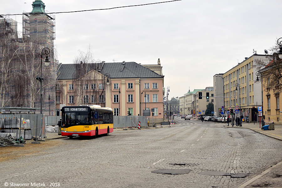 9452
Plac Krasińskich przed przebudową. 
Słowa kluczowe: SU12 9452 178 placKrasińskich