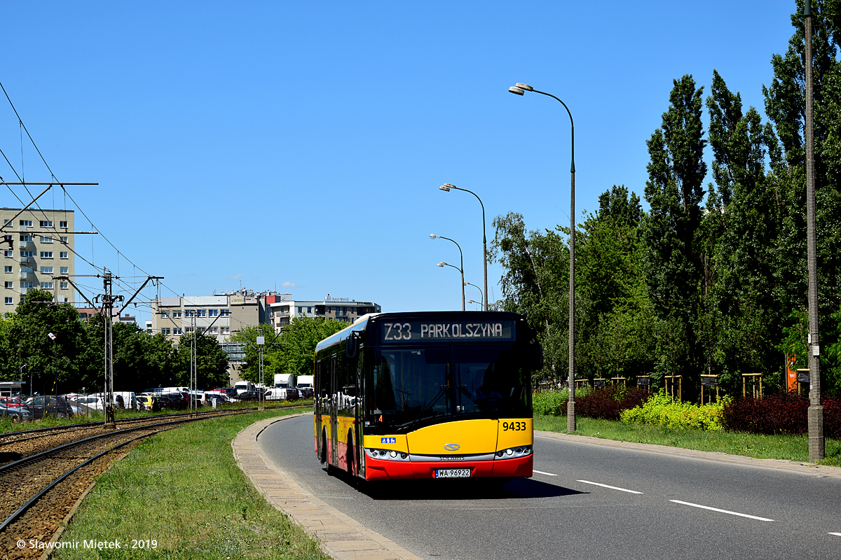 9433
Linia zastępcza w związku z pracami torowymi na węźle  Metro Młociny
Słowa kluczowe: SU12 9433 Z33 Broniewskiego