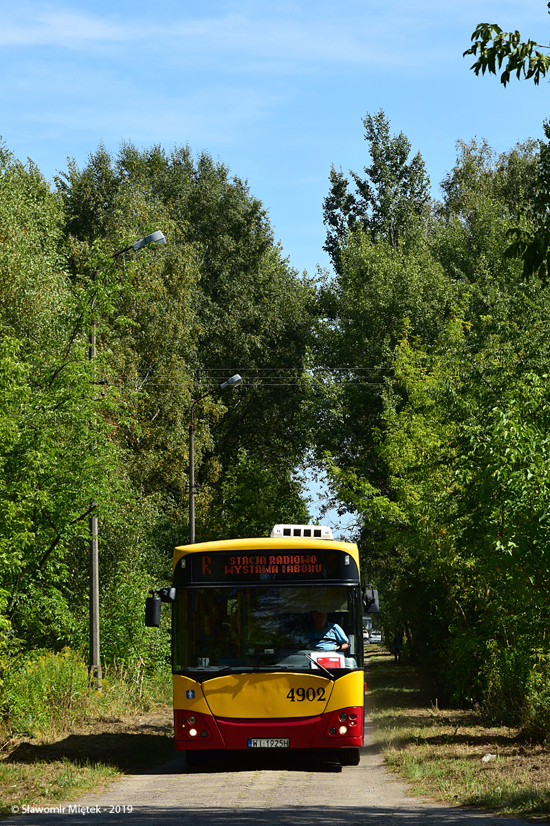 4902
Bielańskie Rodzinne Spotkanie z Koleją. Linia R na trasie CSR Bielany (ul. Lindego) - stacja Warszawa Radiowo
Słowa kluczowe: M121I/4 Mastero 4902 R WarszawaRadiowo Wólczyńska