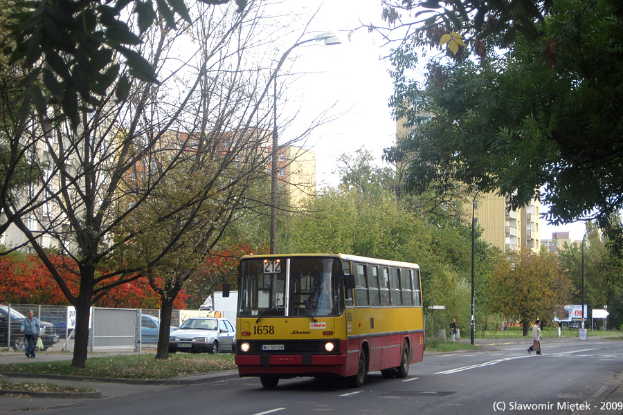 1658
Chyba jedyny przypadek wyjechania "wajcholota" na 212. 
Słowa kluczowe: IK260 1658 212 Handlowa