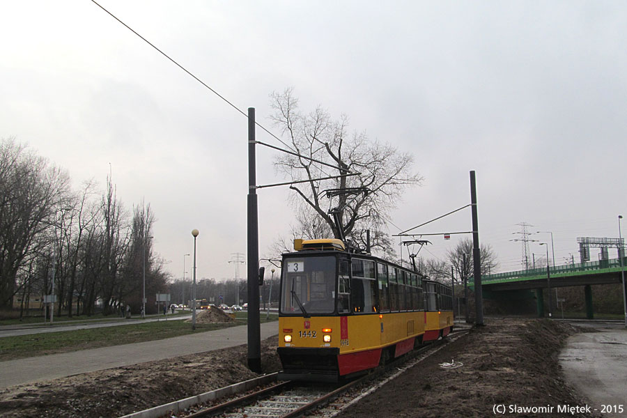 1442+1441
Objazd spowodowany zderzeniem tramwaju z ciężarówką na skrzyżowaniu Annopol / Odlewnicza.
Słowa kluczowe: 105Nf 1442+1441 3 Starzyńskiego