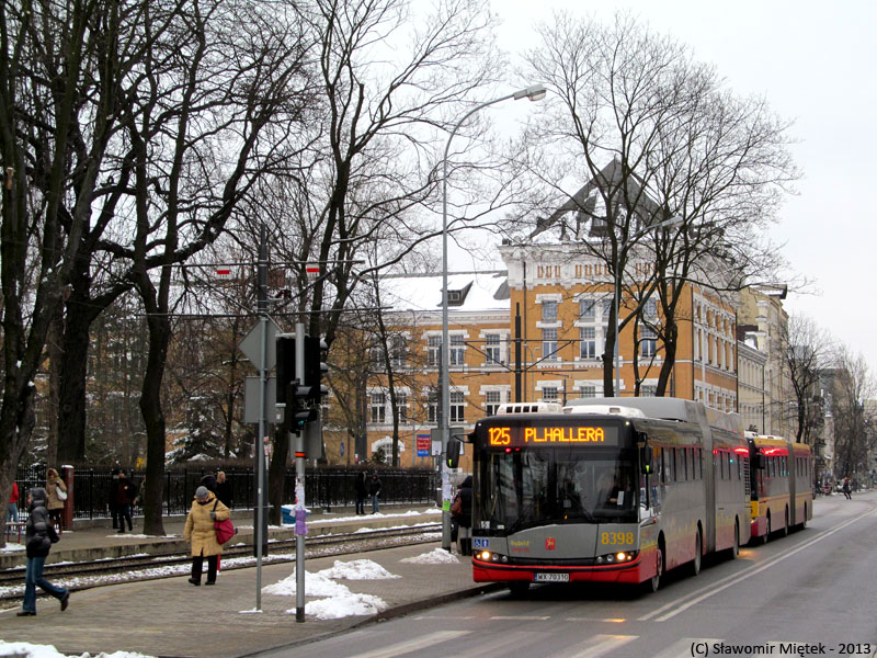 8398
A podobno w weekendy hybrydy nie jeżdżą....
Słowa kluczowe: SU18H 8398 125 Jagiellońska