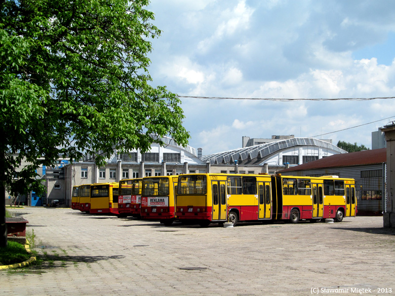 5713
Słowa kluczowe: IK280 5713 ORT