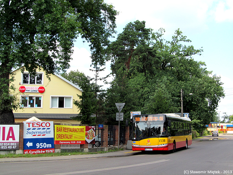 1533
198 po raz pierwszy opuściła Wesołą i część kursów wykonywała do krańca PKP Rembertów zamiast do PKP Wesoła. Moim zdaniem ZS2+S20 było absurdem.... S20 powinno być zawieszone na weekend, z ZS2 powinno jeździć z Dworca Wschodniego do Sulejówka. Solówka by spokojnie starczyła... A tak, S20 woziło po 30 pasażerów na cały pociąg, ale w dobie oszczędności w komunikacji stać nas...
Słowa kluczowe: SU12 1533 198 PKPRembertów