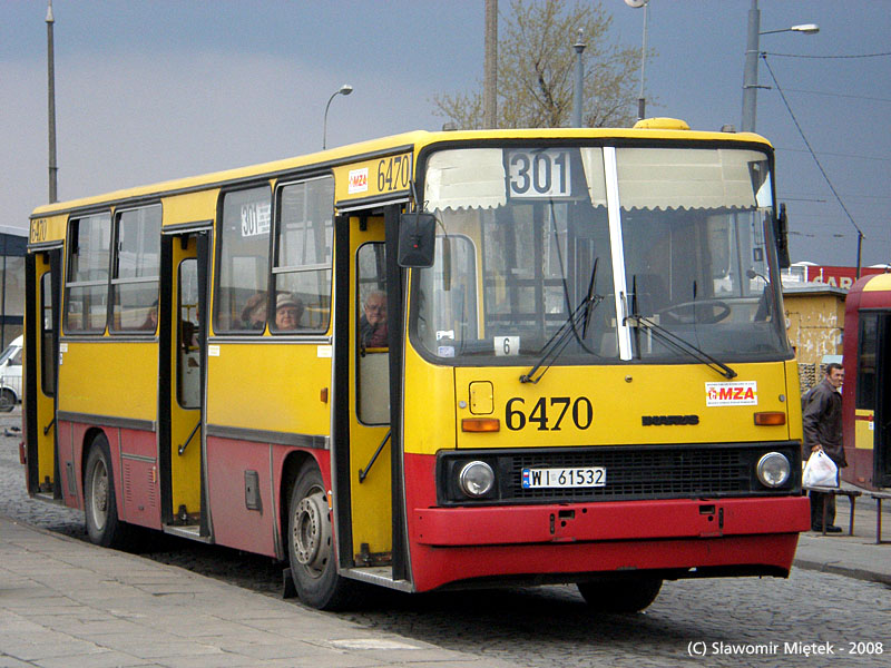 6470
W czasach gdy wozy nie krążyły między zajezdniami niczym gorące kartofle.
Słowa kluczowe: IK260 6470 301 Okęcie