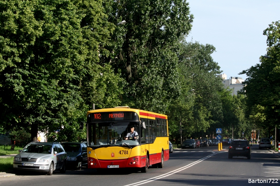 4781
Nadal ciężko mi się przyzwyczaić do widoku 102 tutaj i Redutowych gniotów na niej.
Słowa kluczowe: M121 4781 102 Płocka