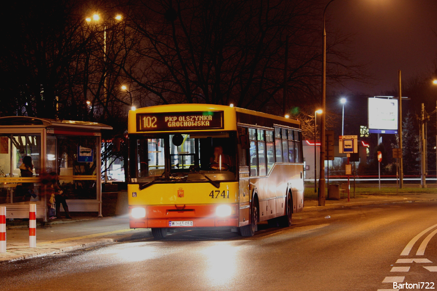 4741
Nie tylko na "Stalowej" gnioty chylą się ku upadkowi. Podczas ostatniego etapu kasacji zajezdni "Redutowa" gnioty także i z tej zajezdni odejdą.
Słowa kluczowe: M121 4741 102 Płocka