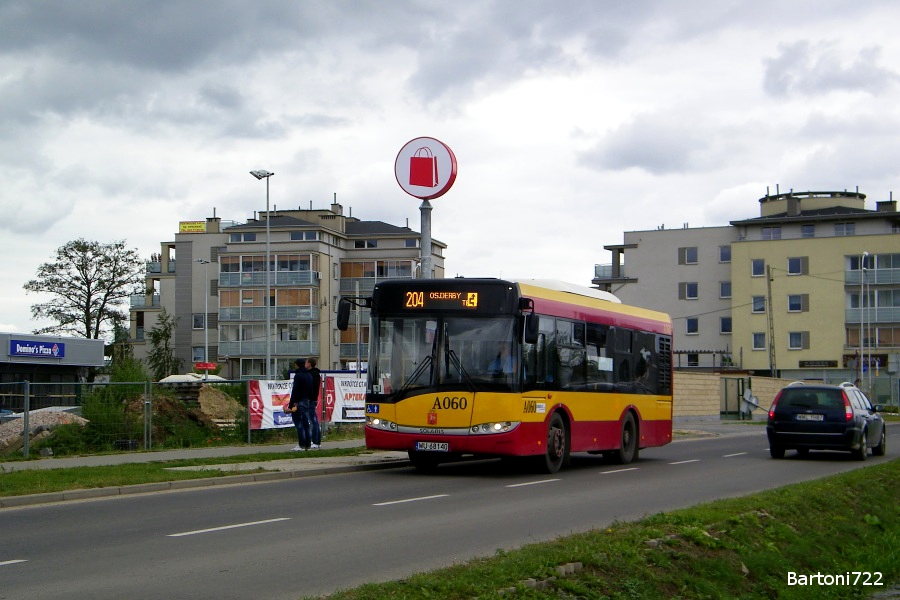 A060
Od 30 lipca do 16 września w związku z remontem ul. Skarbka z Gór (i przystosowaniem jej do wjazdu wozów przegubowych) 204 jeździło objazdem - ulicami Berensona, Głębocką i nie używaną liniowo Magiczną.
Słowa kluczowe: SU8,6 A060 204 Magiczna