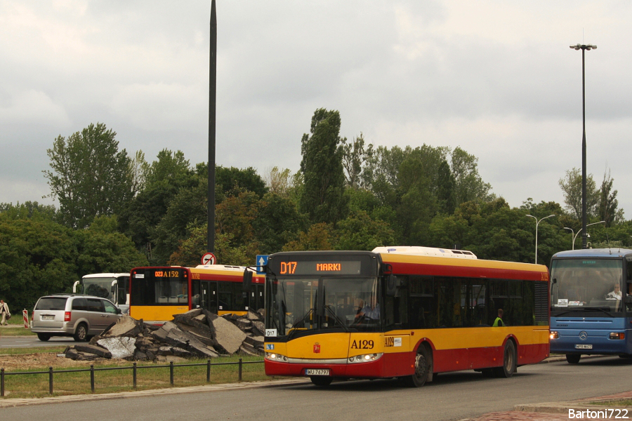 A129
W dniach 11-13 na Pepsi Arenie odbył się Kongres Świadków Jehowy. Kongres zgromadził bardzo dużo ludzi, w związku z czym przez 3 dni uruchomionych zostało około 50 specjalnych linii organizowanych przez owo zgrupowanie. Jeździły one w różne części miasta i województwa.
Słowa kluczowe: SU12 A129 D17 Torwar