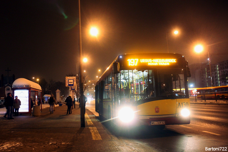 A130
Jedna z licznych zmian od 7 stycznia, czyli wydłużenie 197 do Ursusa nowootwartym wiaduktem na ul. Gierdziejewskiego. Zastąpiła tym samym wycofane z ul. Redutowej i Połczyńskiej 129. Zrobił się z tej linii prawdziwy tasiemiec. Pochłania 12 brygad, z których część ma Mobilis. 
Słowa kluczowe: SU12 A130 197 Połczyńska