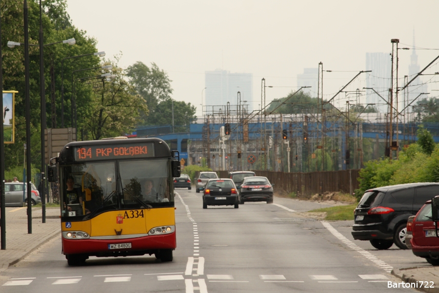 A334
Od czerwca miejsce dziesięcioletnich U10 z Mobilisu zajmą w miarę nowe "dziesiątki" z "Kleszczowej".
Słowa kluczowe: SU10 A334 194 Traktorzystów