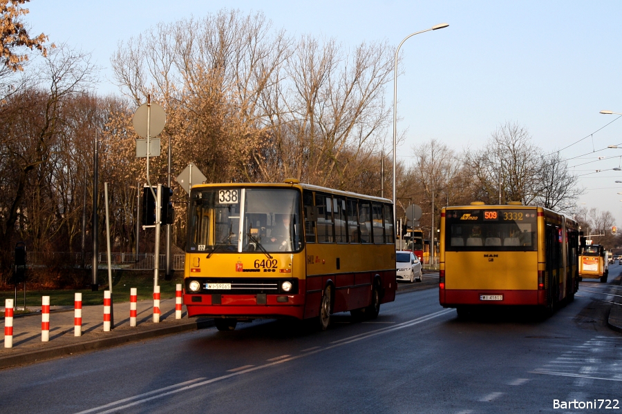 6402
Wóz który był jakiś czas temu spisywany na straty żyje i ma się dobrze. EDIT: Jak się można już wywiedzieć, to ostatnie dni wysokich solówek na tejże. Po feriach będą się tu mogły pojawić tylko długie Ikarusy.
Słowa kluczowe: IK260 6402 338 Jagiellońska