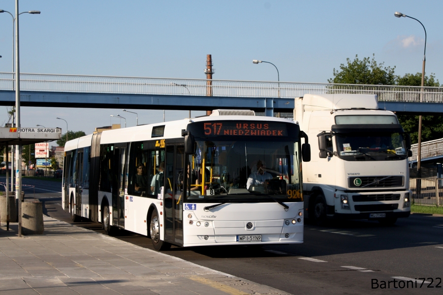 926
Solbus SM18, prod. 2009. To niech i z mojej strony będzie ujęcie tego testowca.
Słowa kluczowe: SM18 926 517 Radzymińska