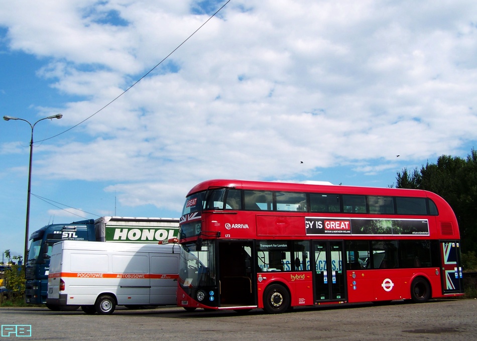 Wrightbus
Pomoc MZA bardzo się przydała. Autobus już jest sprawny.
Słowa kluczowe: Wrightbus LT2 Ordona 2013