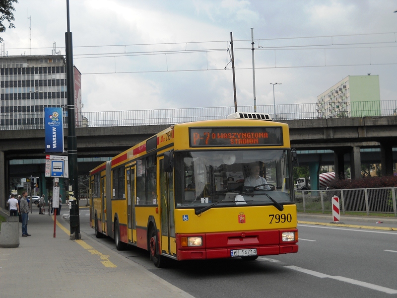 7990
Linia P-7 - Bronisze-Parking P7 -> Rondo Waszyngtona-Stadion


Słowa kluczowe: M181M 7990 P-7 Kasprzaka