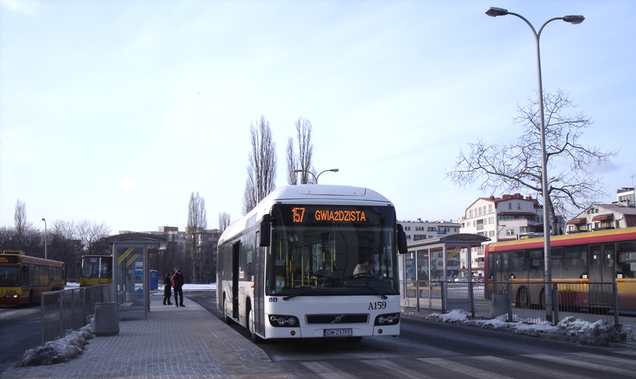 A159
Hybryda jeszcze za czasów pobytu w Mobilisie.
Słowa kluczowe: Volvo7700H A159 157 Szczęśliwice